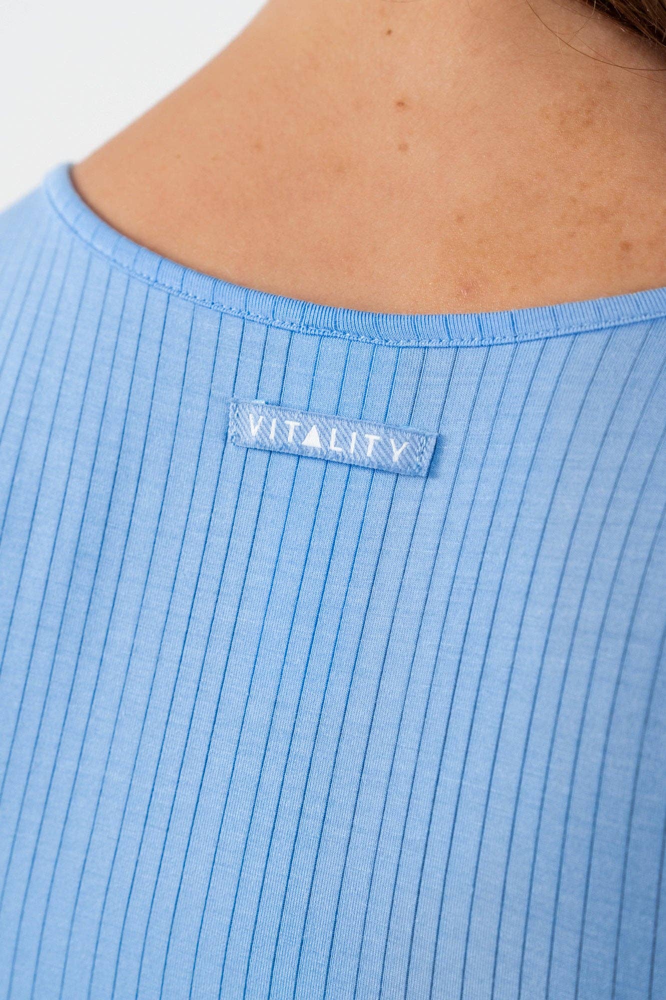 Vitality Float Rib U Tank