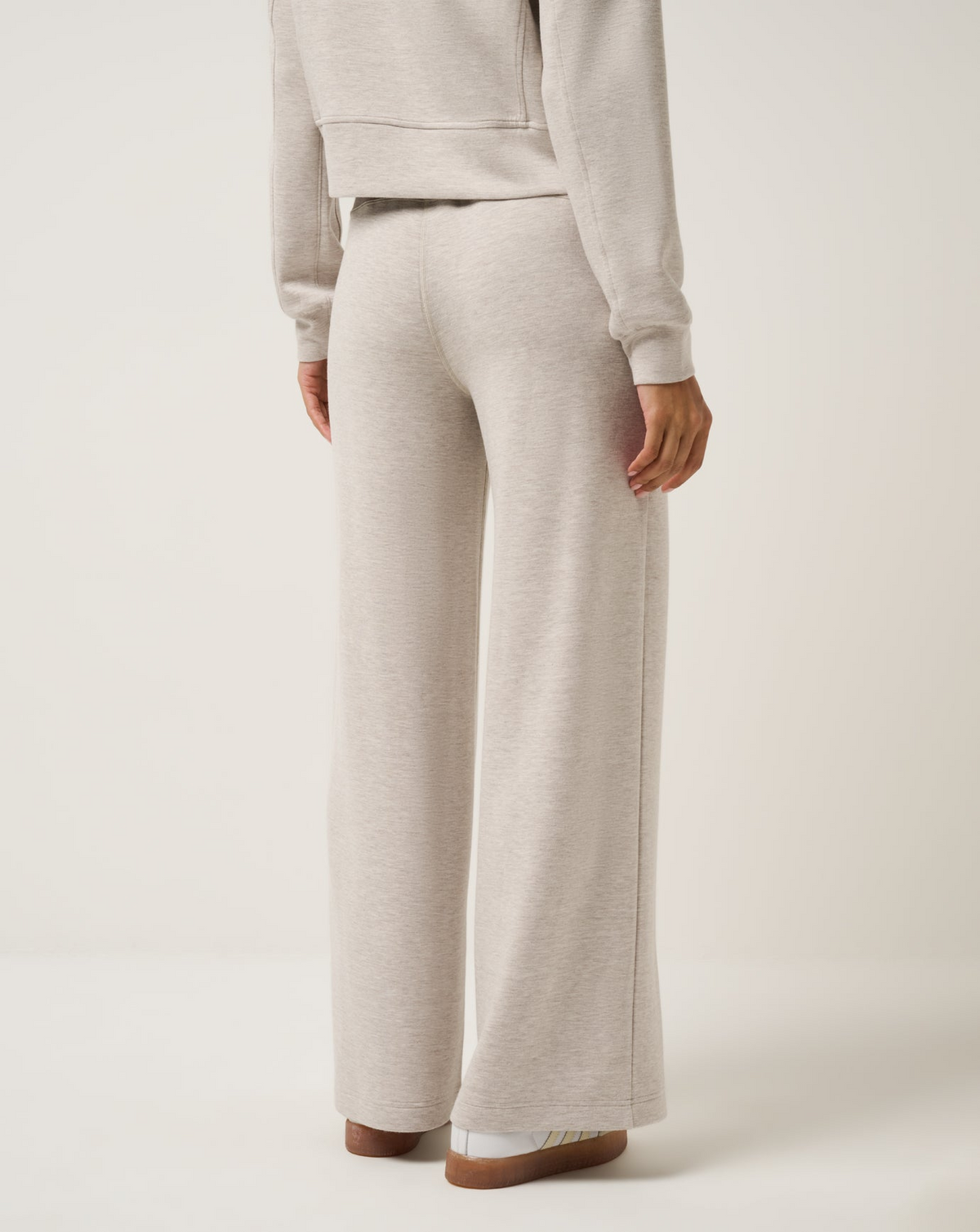 Skyloft Soft WIde Leg Pant