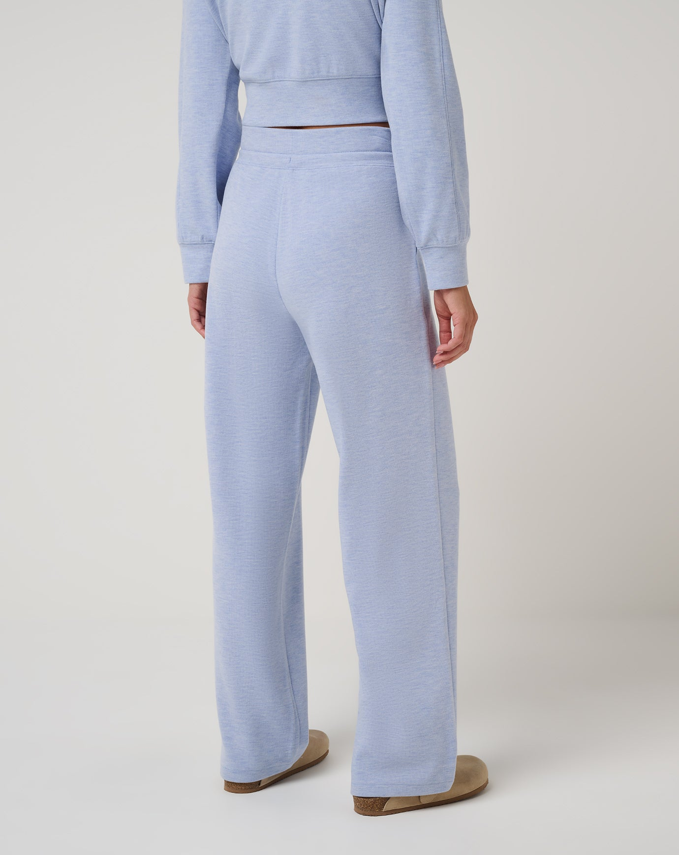 Cloud Sweater Straight Leg