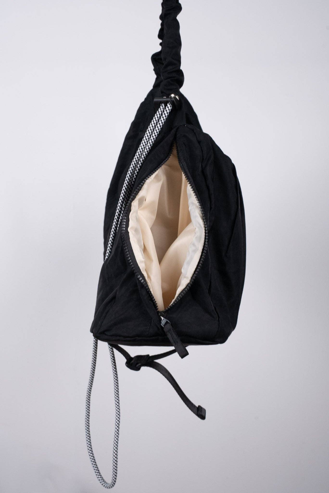 Crescent Sport Bag