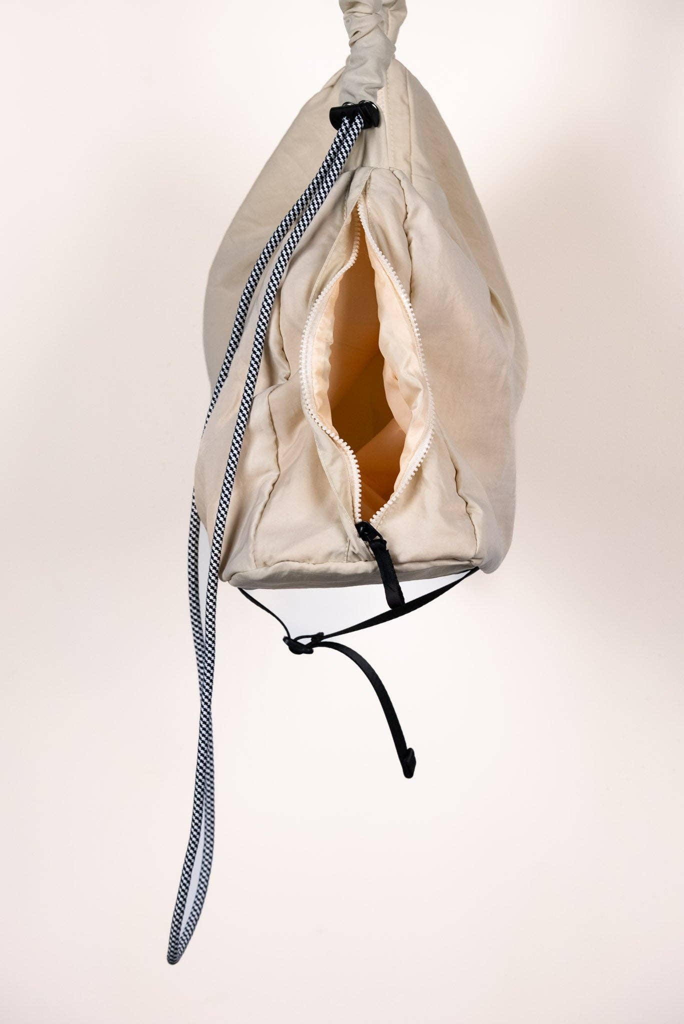 Crescent Sport Bag