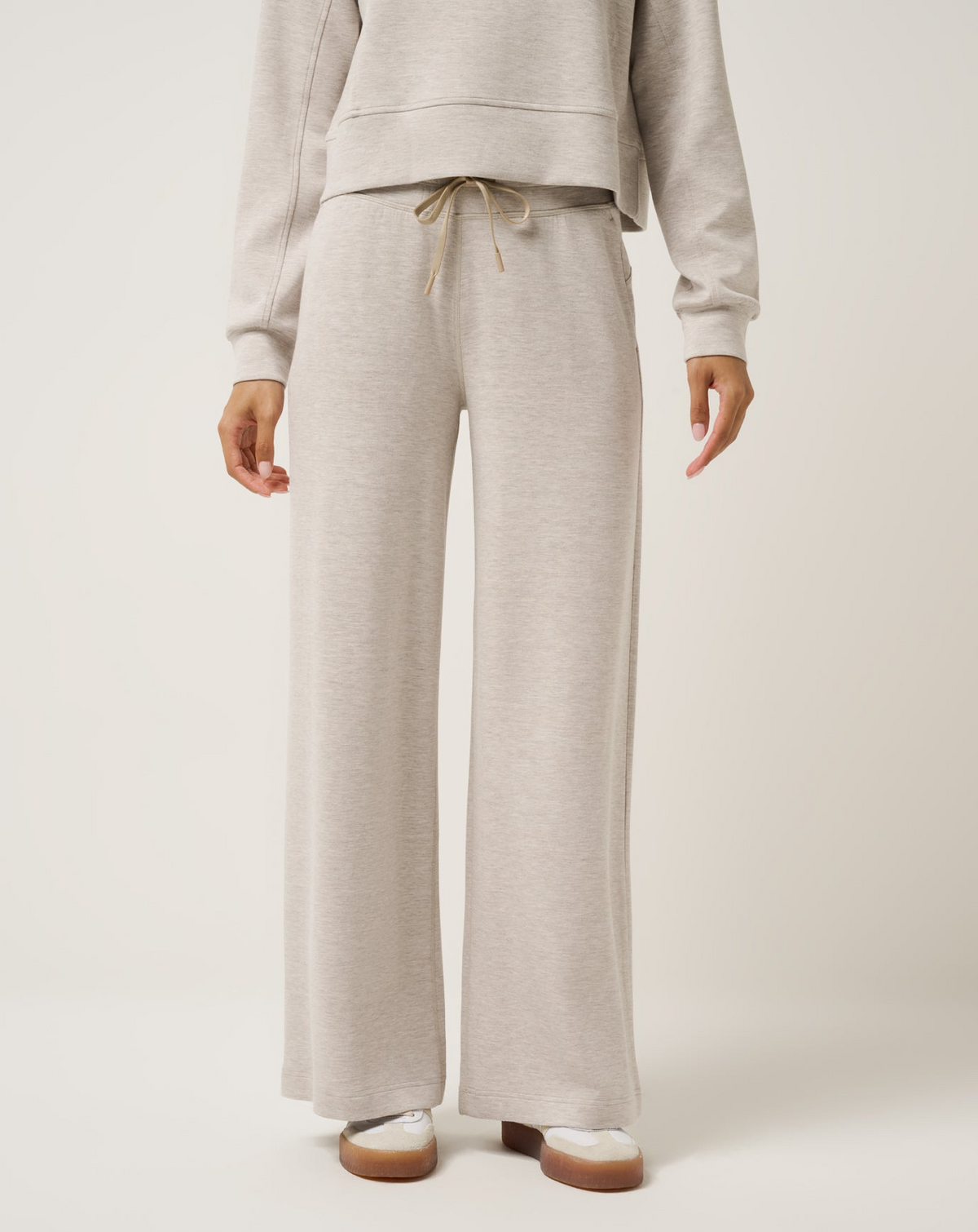 Skyloft Soft WIde Leg Pant