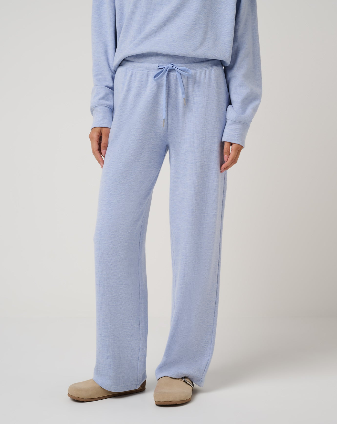 Cloud Sweater Straight Leg