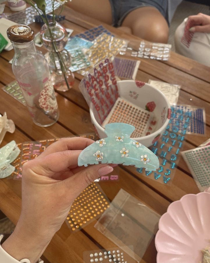 Sips & Clips • July 28 | 4:00 - 6:00 PM