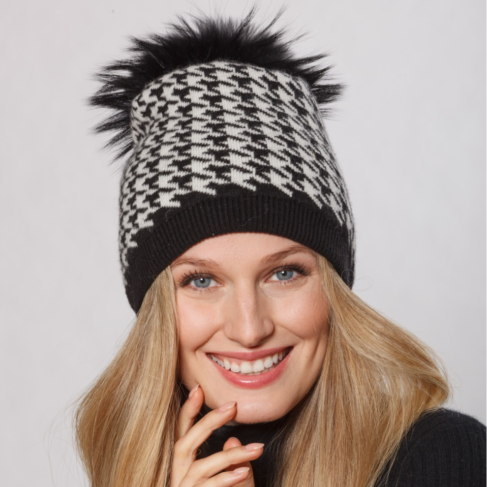 Hounds Tooth Beanie W/Pom